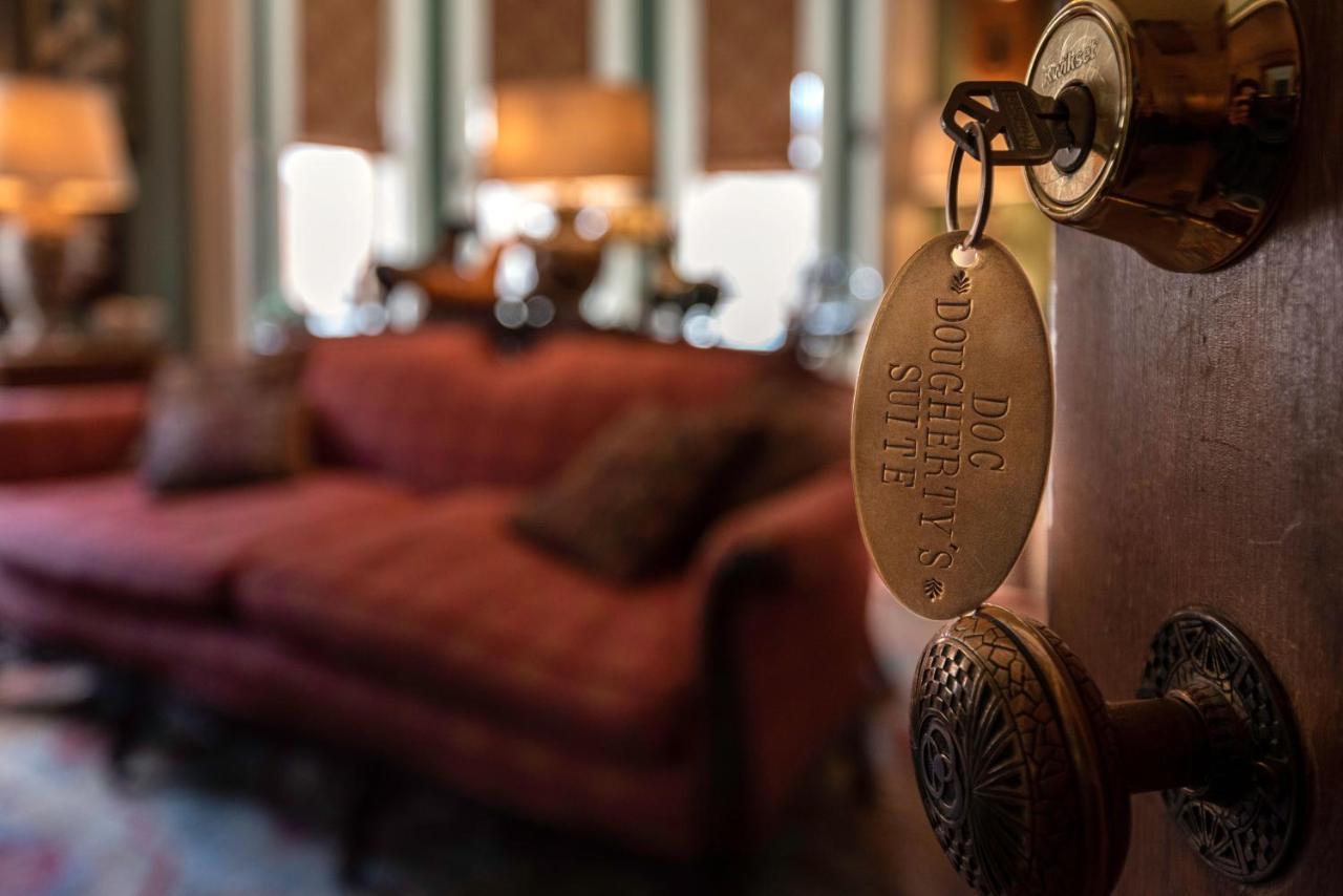 The Dolon House Bed & Breakfast! Джим-Торп Экстерьер фото